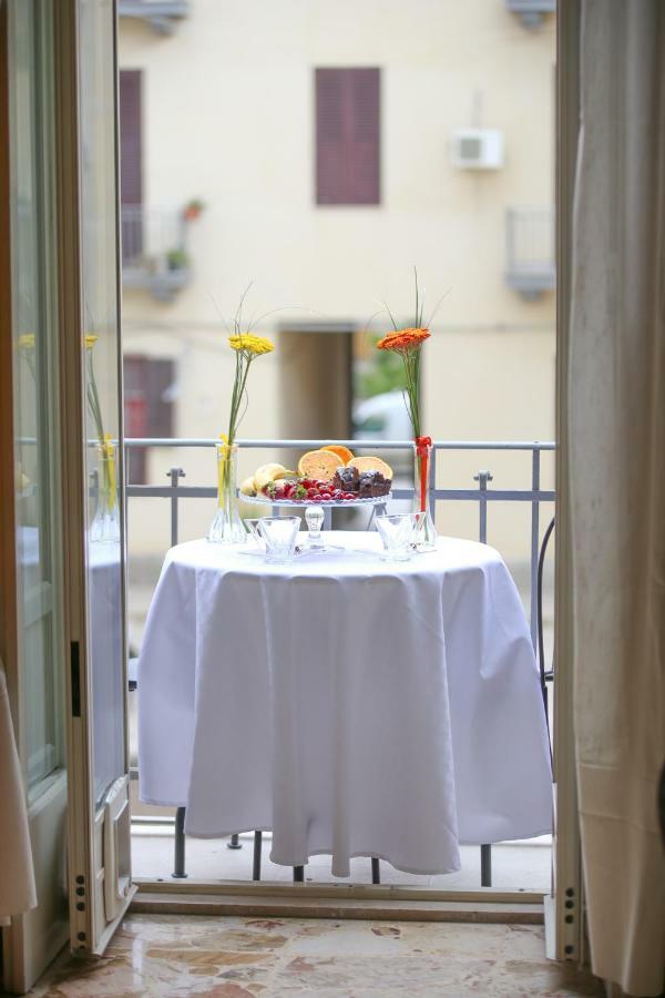 Soffio del Libeccio B&B Syracuse Exterior foto
